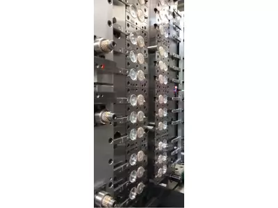 Mehrfachwerkzeug